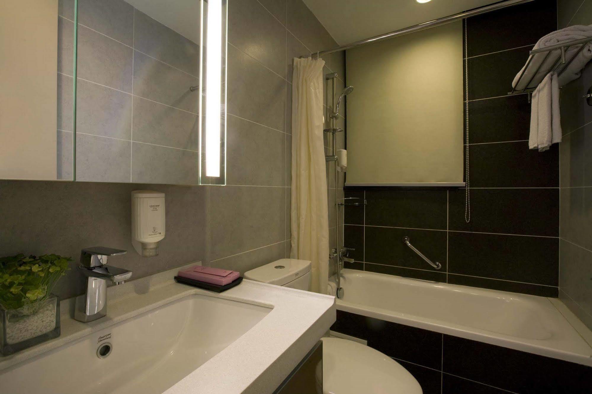 Citadines Aparthotel Xingqing Palace Xi'An ซีอาน ภายนอก รูปภาพ